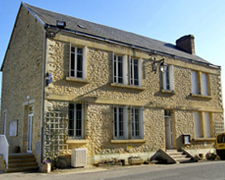 Mairie-Marquay-Vallée-Vézère-Dordogne