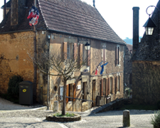 Mairie-Meyrals-Vallée-Vézère-Dordogne