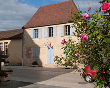 mairie-Tursac-Vallée-Vézère-Dordogne