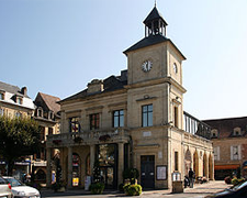 Mairie Le Bugue - Vallée Vézère - Dordogne